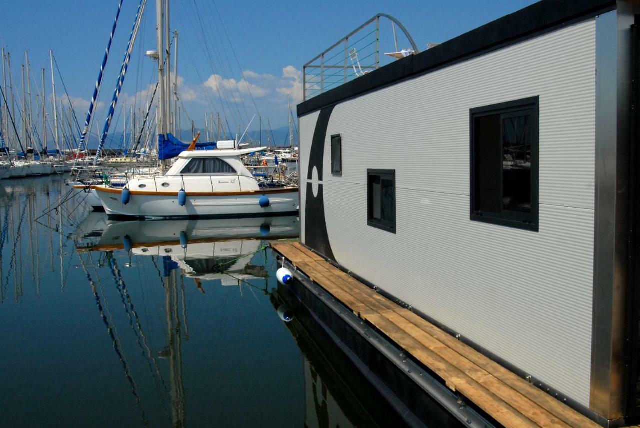 House Boat Luxury Cagliari Hotel Ngoại thất bức ảnh